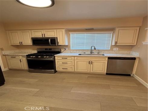 15232  Clemente  , Westminster, CA