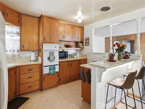 6692  Sutton  , Westminster, CA