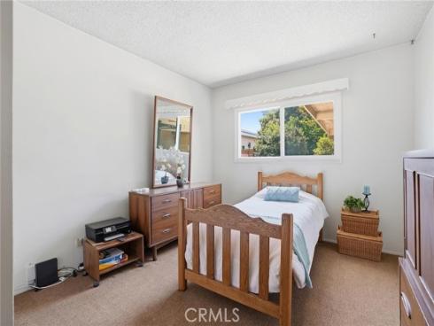 6692  Sutton  , Westminster, CA