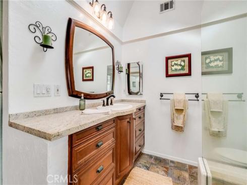 5302 Shrewsbury Ave , Westminster, CA