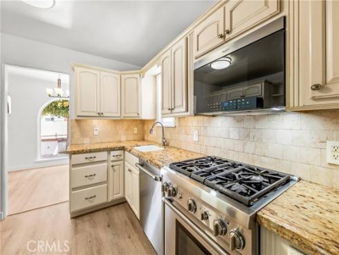 14081 Hammon Place , Westminster, CA
