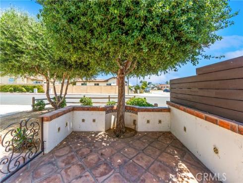14081 Hammon Place , Westminster, CA
