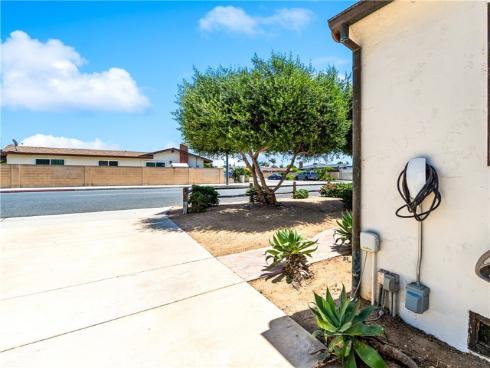 14081 Hammon Place , Westminster, CA