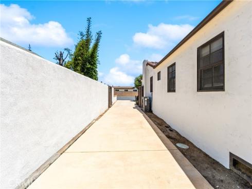 14081 Hammon Place , Westminster, CA