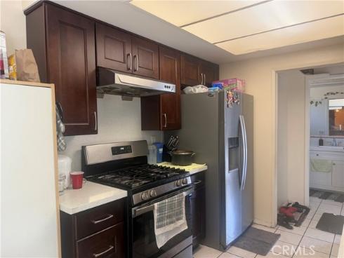 8952 Barcelona , Westminster, CA