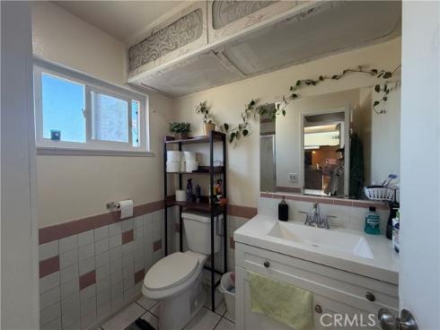8952 Barcelona , Westminster, CA