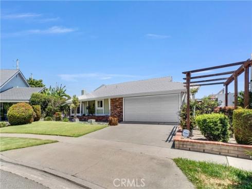 9820 Calendula , Westminster, CA