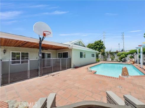 9820 Calendula , Westminster, CA