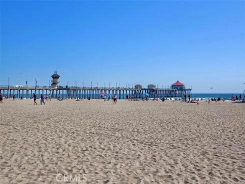 16242  Quartz  , Westminster, CA
