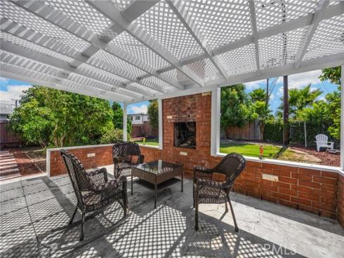 13792 Willow Lane, Westminster, CA
