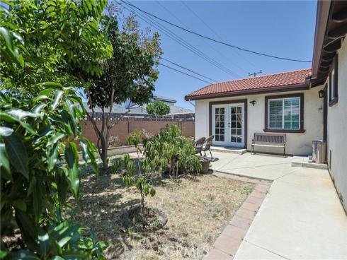 14871  Booney  , Westminster, CA