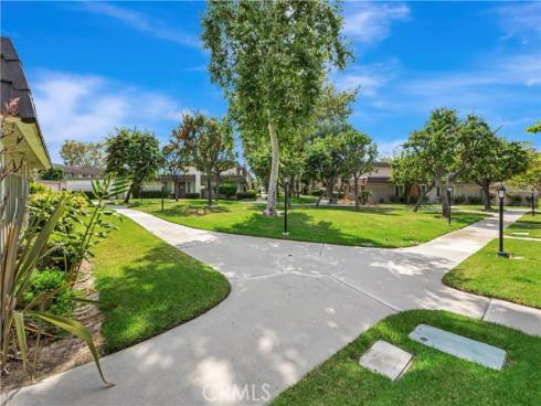 5371 Victoria Place, Westminster, CA