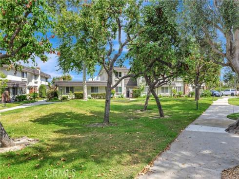 5371 Victoria Place, Westminster, CA