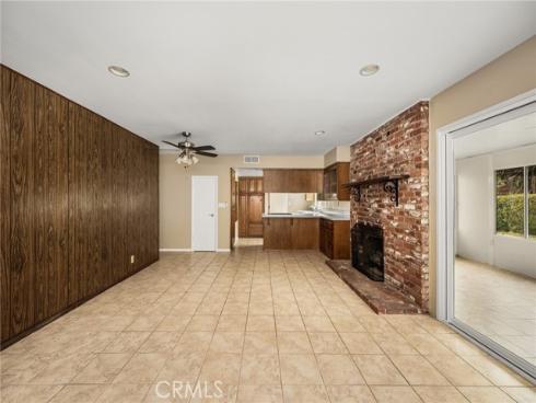 5242 Loyola , Westminster, CA