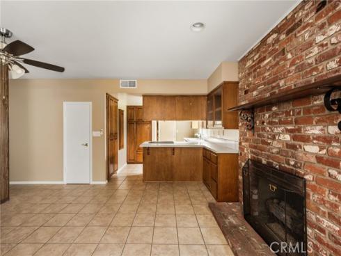 5242 Loyola , Westminster, CA