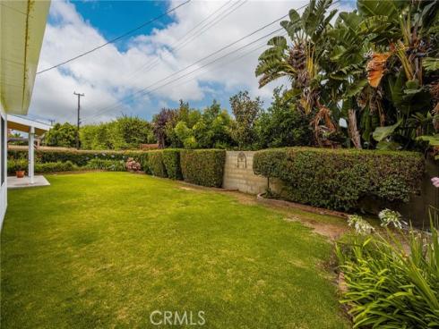 5242 Loyola , Westminster, CA
