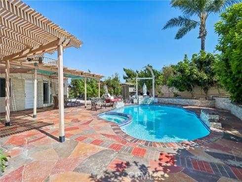 5302 Clark , Westminster, CA