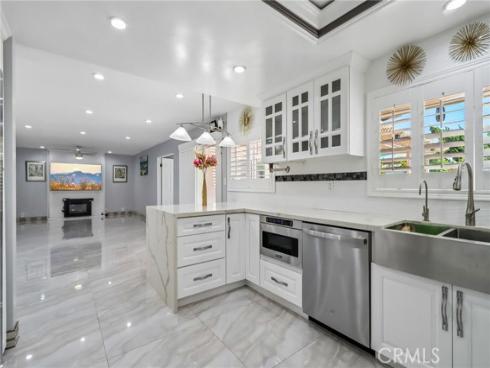 5302 Clark , Westminster, CA
