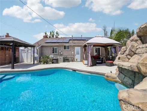 6412 Shawnee , Westminster, CA