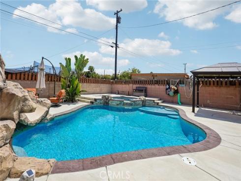 6412 Shawnee , Westminster, CA