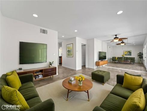 5615 Westminster Blvd , Westminster, CA