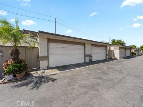5615 Westminster Blvd , Westminster, CA