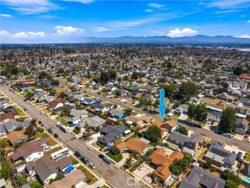 6222  Chickasaw Dr  , Westminster, CA