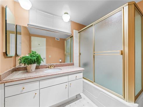 9652 Duke , Westminster, CA