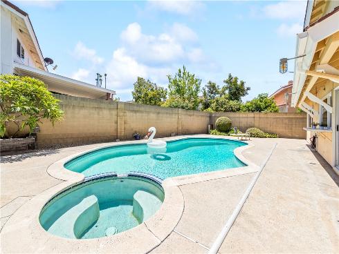 9652 Duke , Westminster, CA