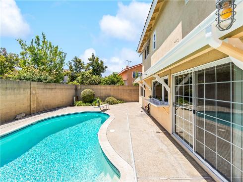 9652 Duke , Westminster, CA