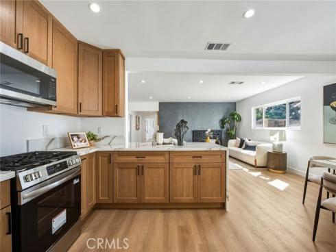 6692  Sutton  , Westminster, CA