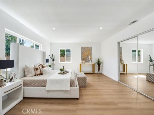 6692  Sutton  , Westminster, CA