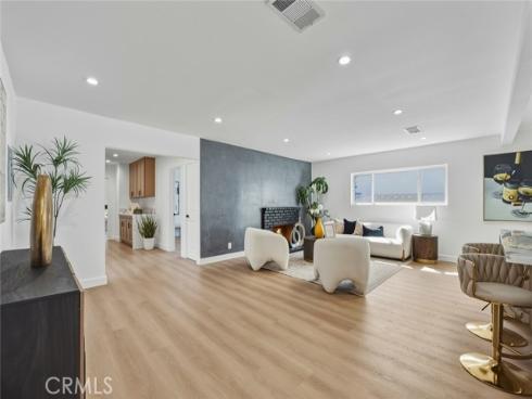 6692  Sutton  , Westminster, CA