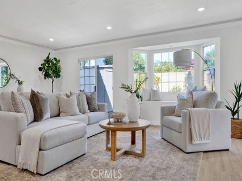 13572 Yosemite , Westminster, CA