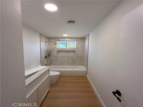 14842  Deanann  , Westminster, CA