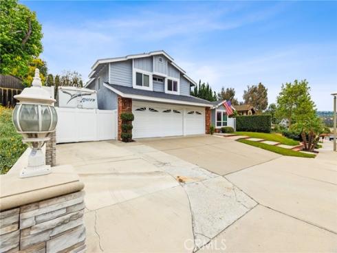 5960  Avenida Barcelona  , Yorba Linda, CA