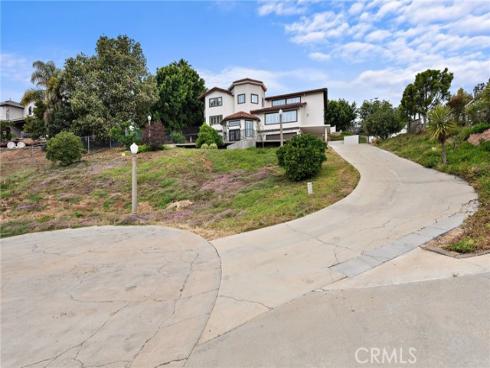 5754  Kellogg   Drive, Yorba Linda, CA