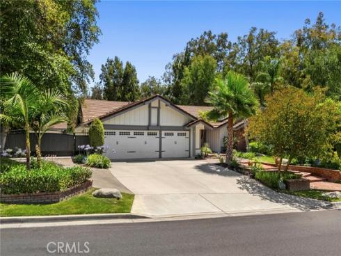 22210  Mission Hills   Lane, Yorba Linda, CA