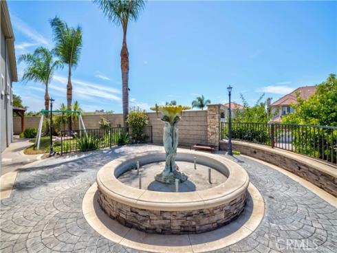 17290  Blue Spruce   Lane, Yorba Linda, CA