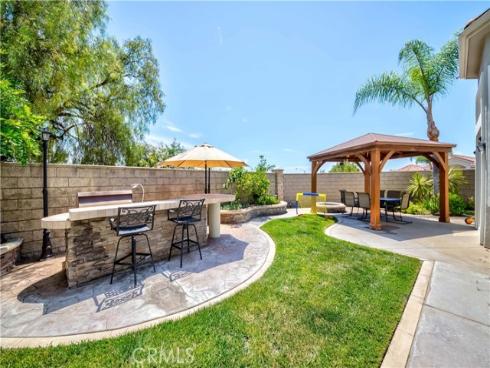 17290  Blue Spruce   Lane, Yorba Linda, CA