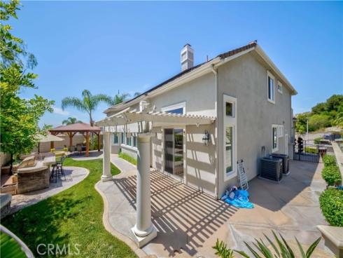 17290  Blue Spruce   Lane, Yorba Linda, CA