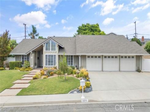 16711  Oakhurst   Circle, Yorba Linda, CA