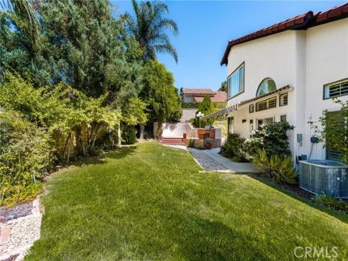 5575  Via Cantada  , Yorba Linda, CA