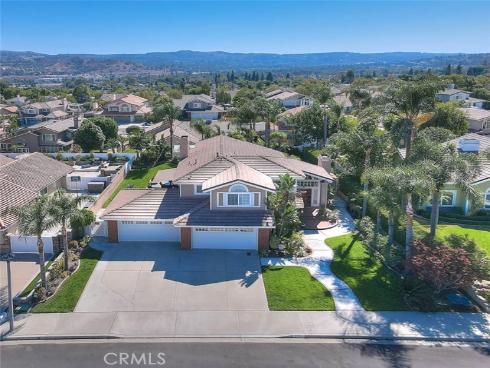 21800  D Baglio   Way, Yorba Linda, CA