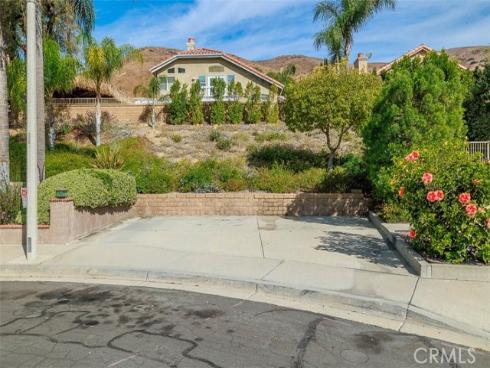 5530  Meadow Lake Lane  , Yorba Linda, CA