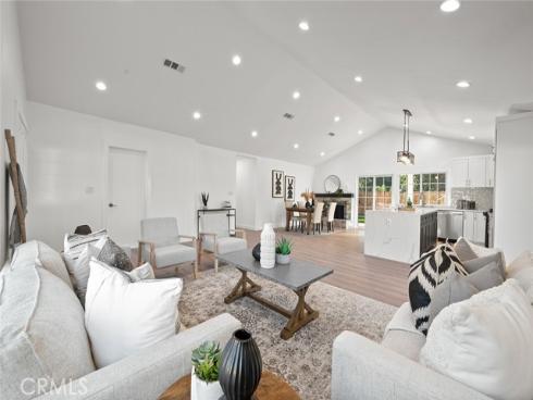 6111  Stonehurst  , Yorba Linda, CA