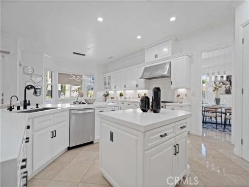 18665 Seabiscuit Run, Yorba Linda, CA