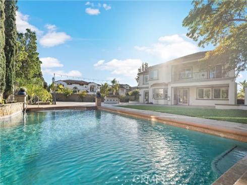 18665 Seabiscuit Run, Yorba Linda, CA