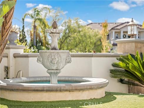 18665 Seabiscuit Run, Yorba Linda, CA