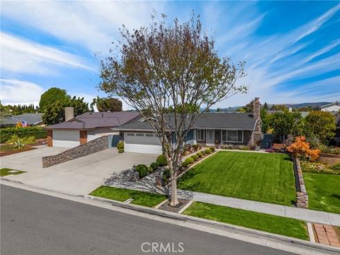 17381  Yorkshire Avenue  , Yorba Linda, CA